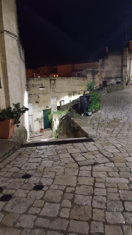 Casa Il Gufo E La Pupa Matera Exterior foto